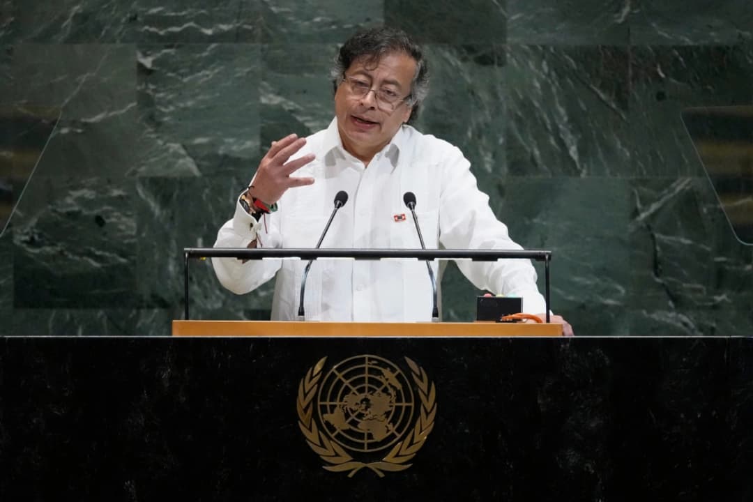 El presidente de Colombia, Gustavo Petro Urrego, se dirige a la 80.ª sesión de la Asamblea General de las Naciones Unidas en la sede de la ONU, Nueva York, el 23 de septiembre de 2025. (Pamela Smith/AP)