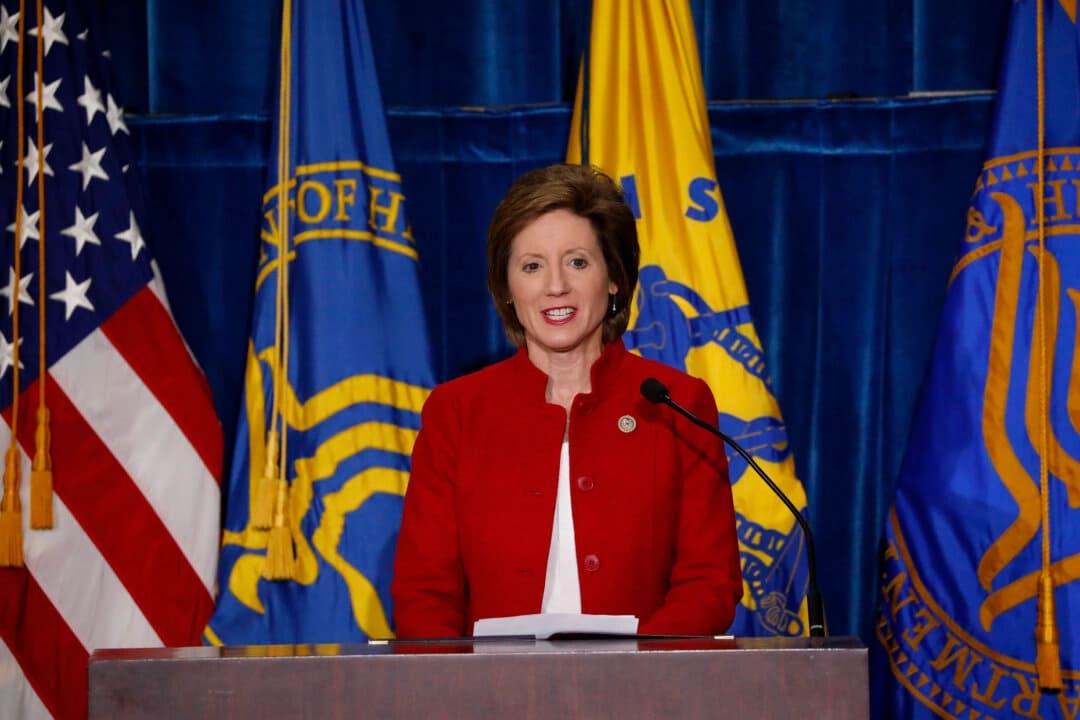 La representante Vicky Hartzler (R-Mo.) habla en una rueda de prensa en la que se anuncia una nueva división sobre Conciencia y Libertad Religiosa en el Departamento de Salud y Servicios Humanos en Washington el 18 de enero de 2018. (Aaron P. Bernstein/Getty Images)