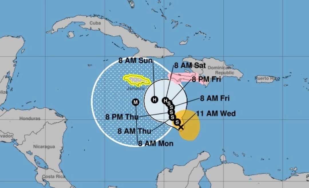 Un modelo de pronóstico federal, con fecha del 22 de octubre de 2025, muestra la trayectoria de la tormenta tropical Melissa en el mar Caribe. (Servicio Meteorológico Nacional a través de The Epoch Times)