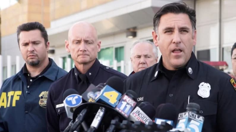 Alcalde de Los Ángeles nombra nuevo jefe de bomberos tras el incendio más devastador de la ciudad