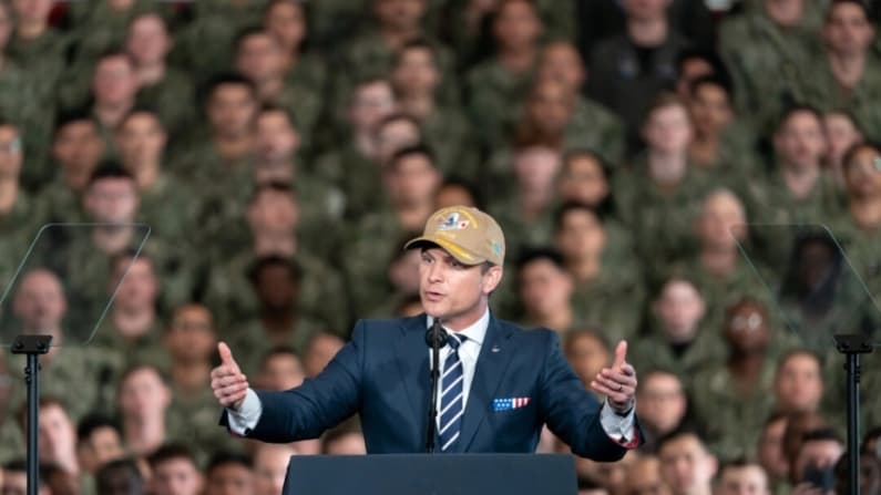 Hegseth: Es urgente abordar el aumento del poderío militar de China mientras aún hay tiempo