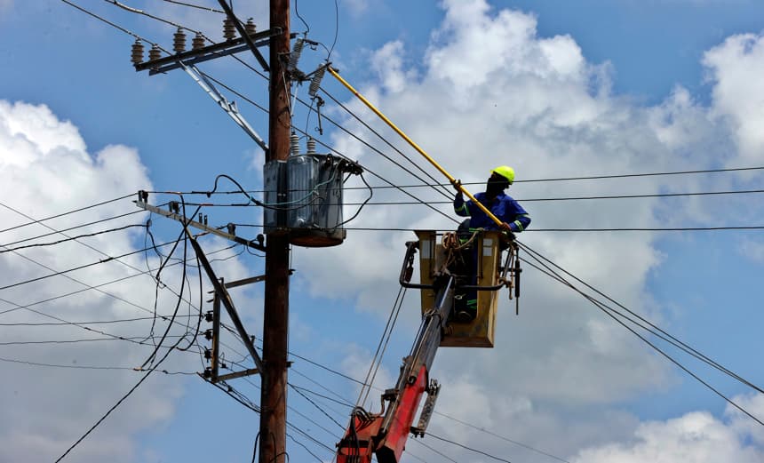 Cuba sufre apagones masivos tras el paso del huracán Melissa y la escasez de energía