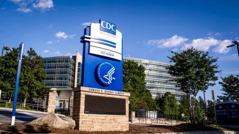 Un estadounidense contrajo el ébola: CDC