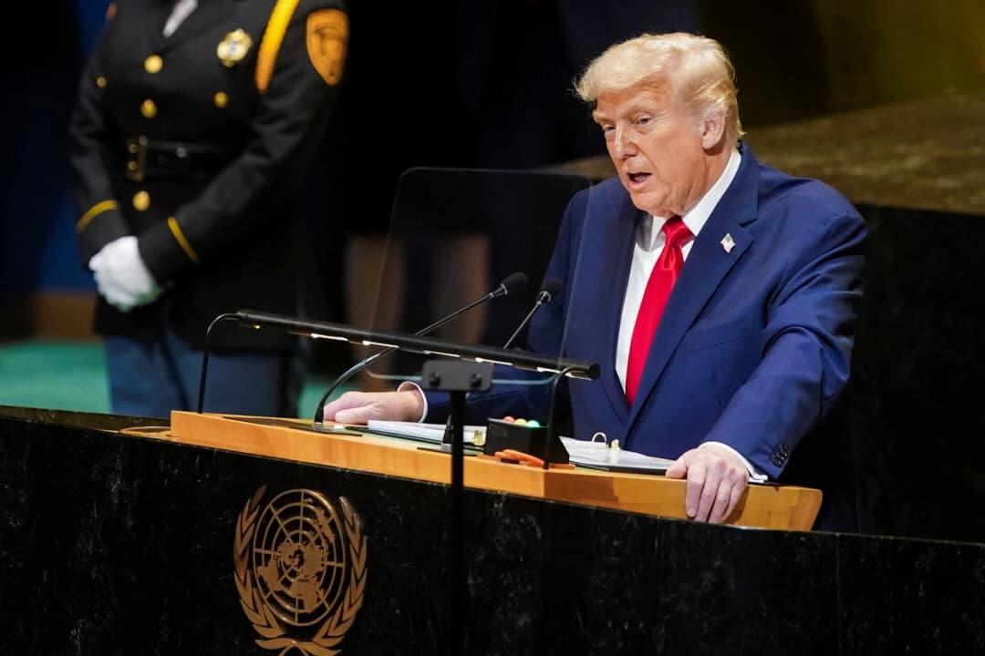 El presidente Donald Trump pronuncia un discurso ante la 80.ª Asamblea General de las Naciones Unidas en la ciudad de Nueva York el 23 de septiembre de 2025. (Al Drago/Reuters).