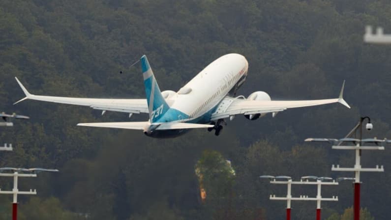 Administración Federal de Aviación se alista para Acción de Gracias por el mayor flujo aéreo en 15 años