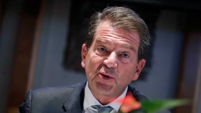 Presidente de la Asociación de Bancos de México advierte para que el país no pierda su grado de inversión