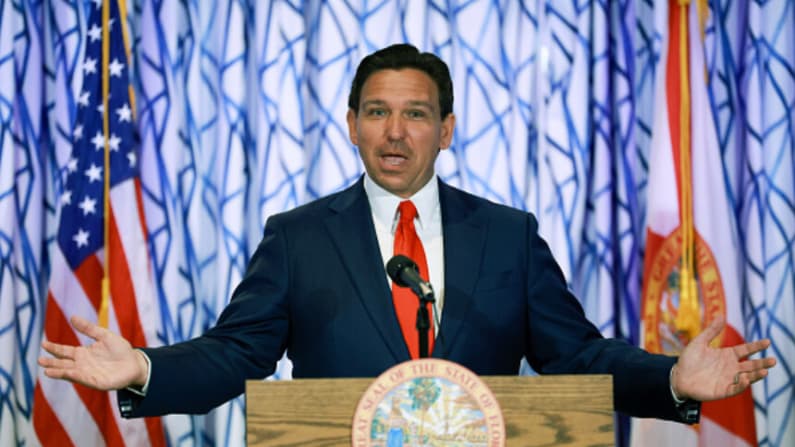 Legisladores de Florida impulsan plan para eliminar el impuesto predial a propietarios de vivienda