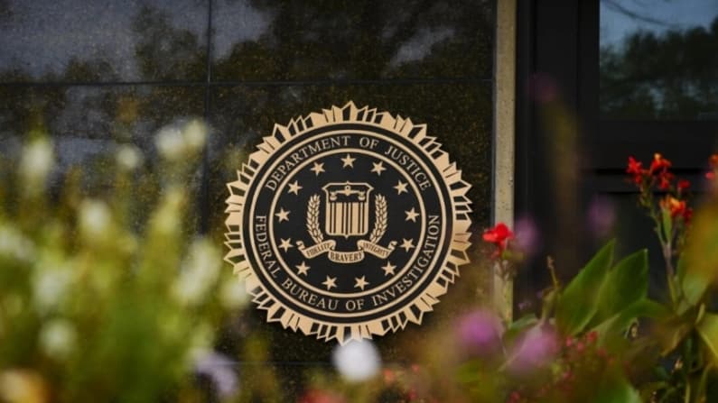 FBI arresta a 56 personas de una red de narcotráfico presuntamente vinculada a un proveedor chino de fentanilo