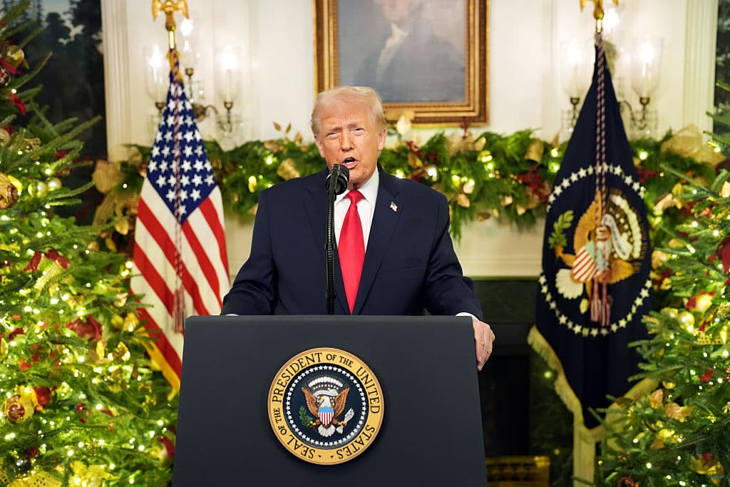 El presidente de Estados Unidos, Donald Trump, se dirige a la nación desde la Sala Diplomática de la Casa Blanca, en Washington, D.C., el 17 de diciembre de 2025. (Doug Mills - Pool/Getty Images)