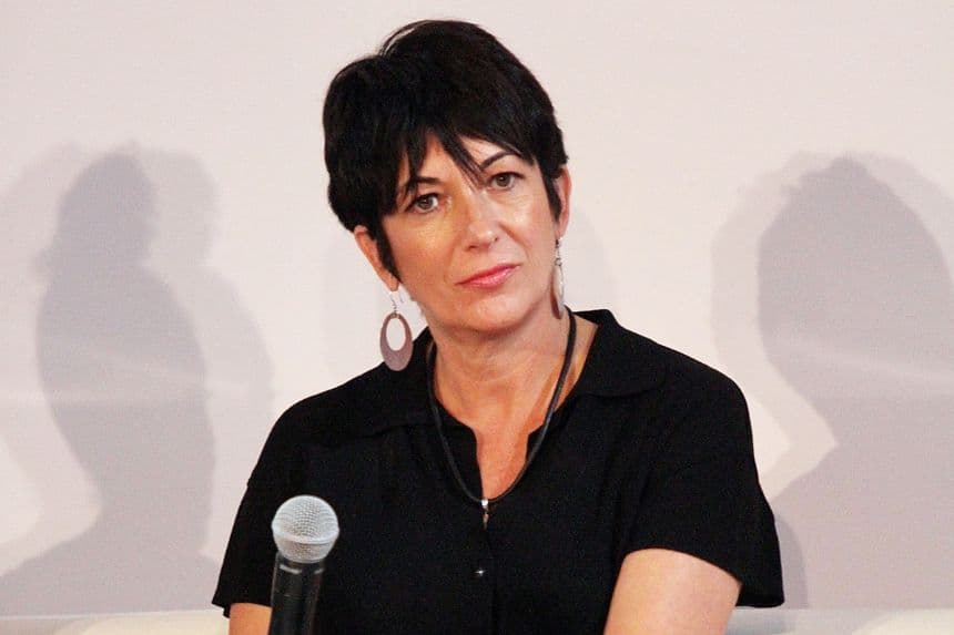 Ghislaine Maxwell asiste al primer día del 4.º Simposio Anual WIE en el Center 548 el 20 de septiembre de 2013 en la ciudad de Nueva York. (Laura Cavanaugh/Getty Images)