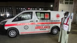 Cinco muertos y más de 30 heridos deja explosión en mezquita de Nigeria tras aparente ataque suicida