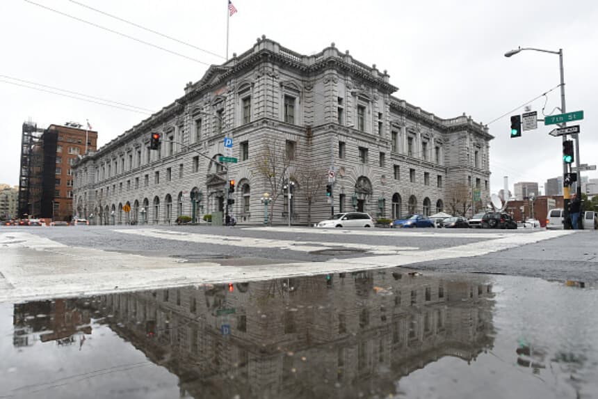 Corte de Apelaciones anula prohibición de California sobre el porte abierto de armas de fuego