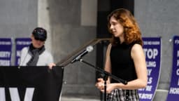 Importante grupo médico anuncia su oposición a las cirugías transgénero pediátricas