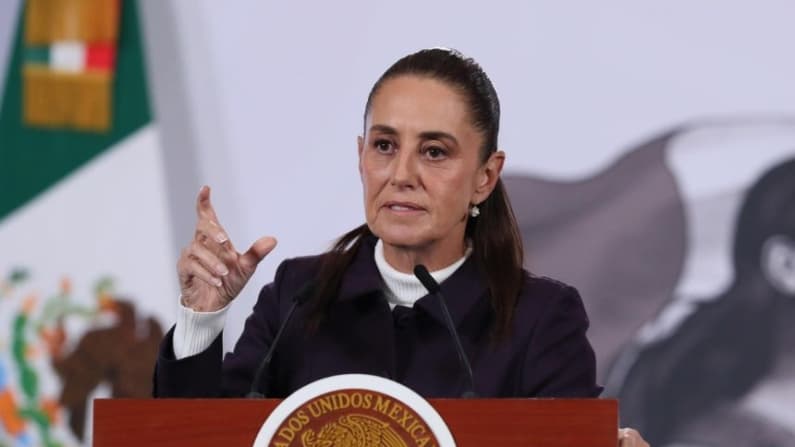 Sheinbaum dice que aterrizaje de avión militar de EE. UU. en Toluca responde a un "asunto de capacitación"
