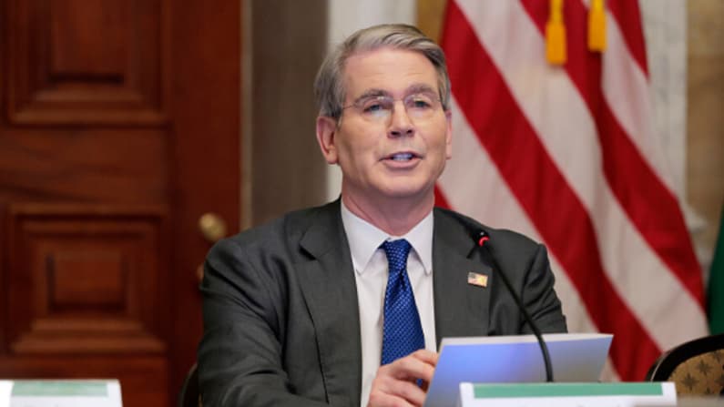 Secretario del Tesoro dice que Carney no debería "buscar pelea" con EE. UU. cerca del T-MEC