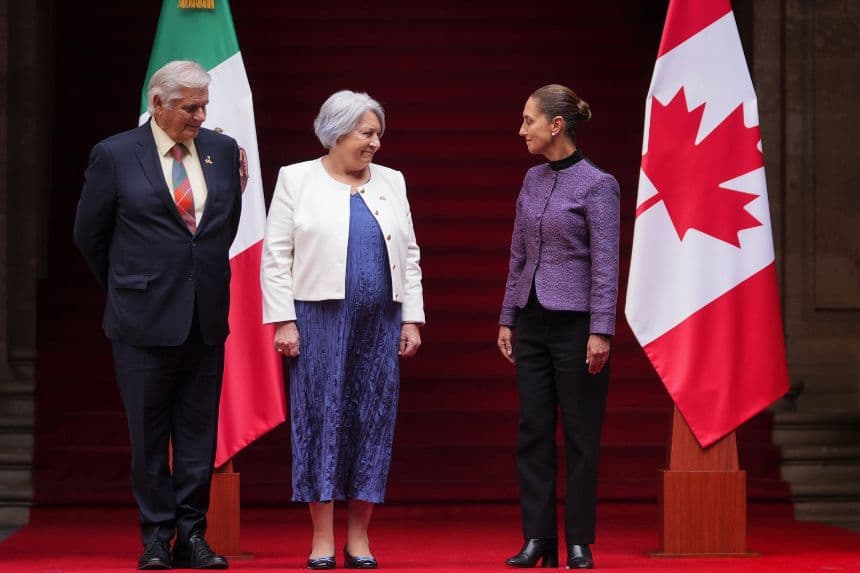 Sheinbaum dialoga con gobernadora de Canadá sobre defensa de los pueblos indígenas