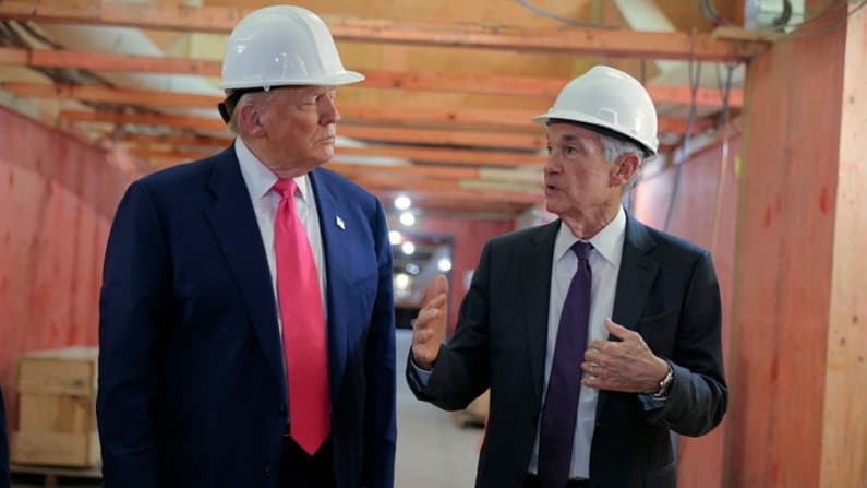 Trump indica que podría estar reduciendo la selección para presidente de la Fed a un solo candidato