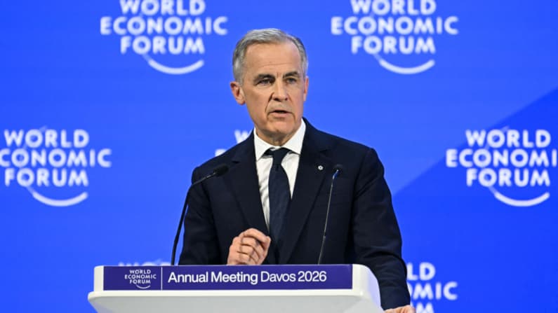 Carney evita calificar como “genocidio” al trato de China a los uigures