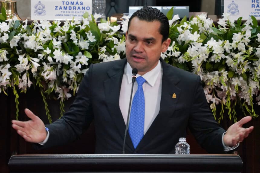 Nuevo presidente del Congreso de Honduras dice que en los próximos 4 años tendrán una bandera provida