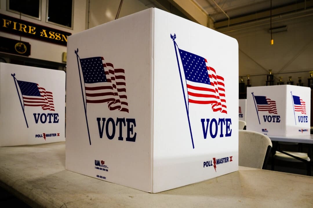 Juez bloquea partes de la orden de Trump sobre verificación de ciudadanía para registro de votantes