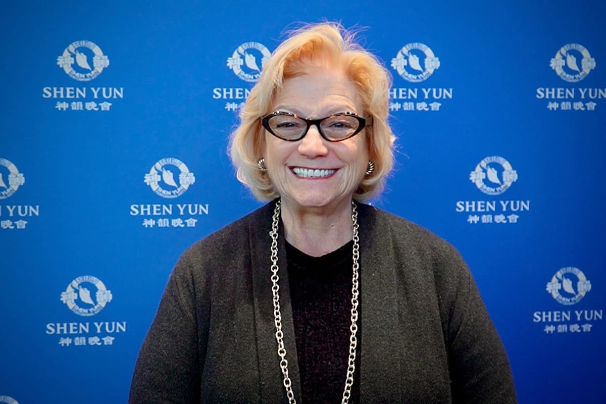 Shen Yun "Me trae paz", afirma la alcaldesa de Texas tras su séptima función