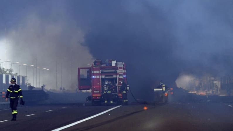 El regreso a casa de 19 estudiantes en el transporte escolar casi termina en tragedia