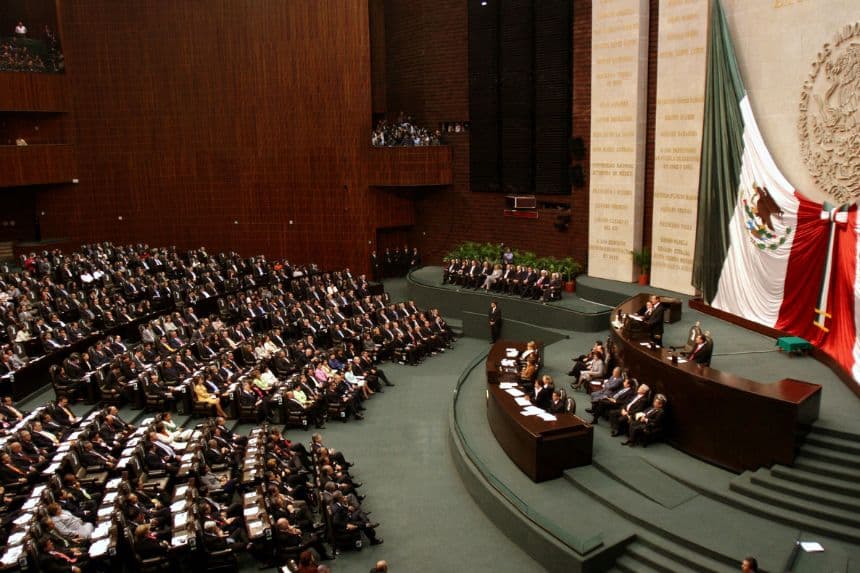 Diputados del PAN plantean incluir un capítulo de seguridad en el T-MEC