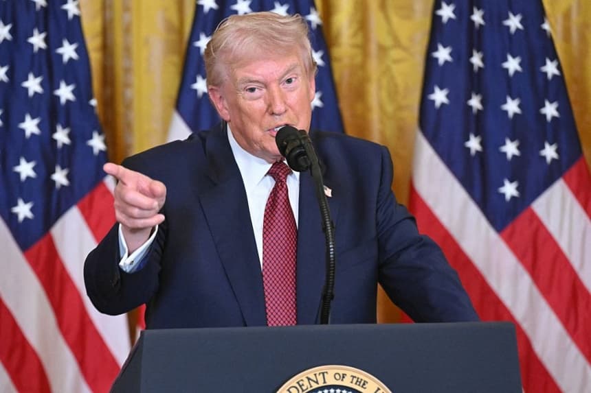 El presidente de Estados Unidos, Donald Trump, habla en el evento "Campeón del Carbón" en la Casa Blanca, Washington, D.C., el 11 de febrero de 2026. (SAUL LOEB/AFP vía Getty Images)