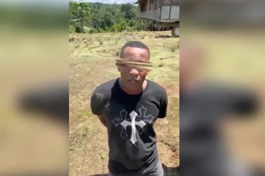 Ecuador captura a alias "Camilo" presunto cabecilla de las FARC en frontera con Colombia