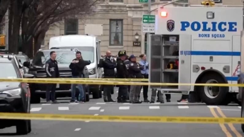 Hombres implicados en ataque cerca de casa del alcalde de NYC estaban motivados por ISIS: autoridades