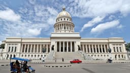 Republicanos del Senado de EE. UU. impulsan fondos para financiar el ICE y la Patrulla Fronteriza