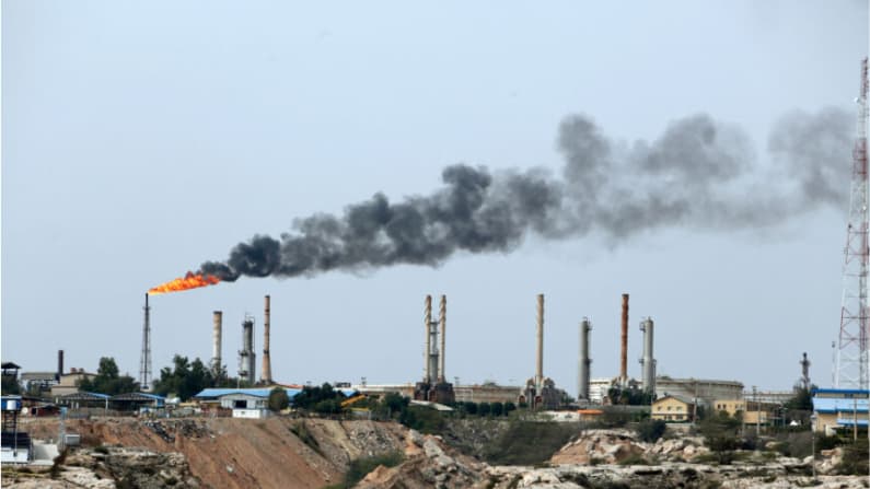 Irán amenaza instalaciones de gas y petróleo de Estados del Golfo tras ataque al yacimiento de gas más grande del mundo