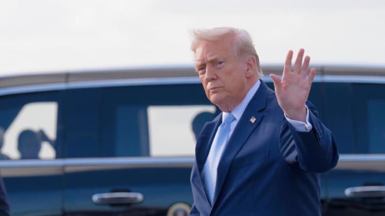 Trump dice que no habrá financiación para el DHS hasta que se apruebe el proyecto de ley SAVE America
