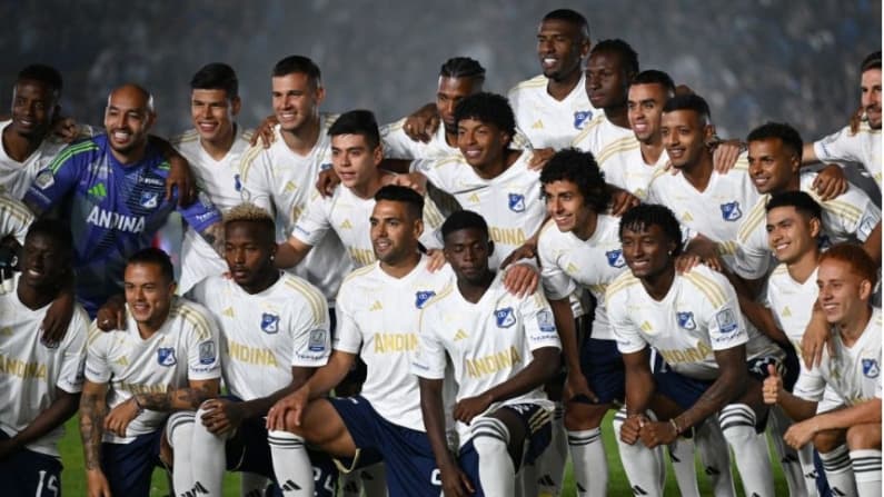 Joven promesa del fútbol colombiano muere tras desplomarse en partido