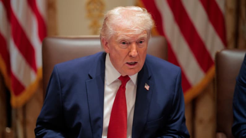 Trump dice que tiene buena aceptación de los venezolanos y hasta podría ser el presidente de Venezuela