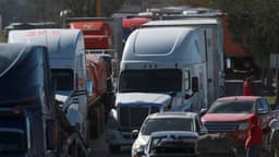 Transportistas y campesinos preparan bloqueos en carreteras por ola de inseguridad en México