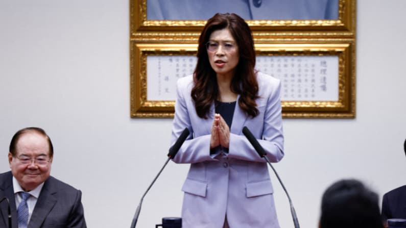 Líder de la oposición taiwanesa visita China mientras Beijing intensifica sus amenazas militares