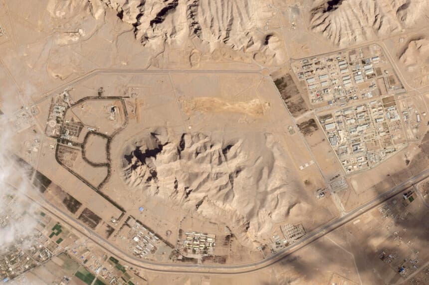 Instalación nuclear iraní en Isfahán, Irán, el 4 de abril de 2024. (Planet Labs PBC vía AP).