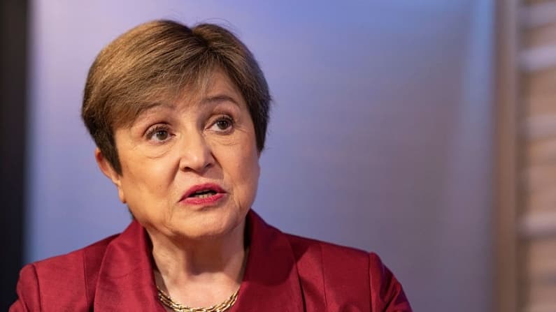 Los "efectos devastadores" de la guerra en Irán amenazan el crecimiento mundial, dice directora del FMI