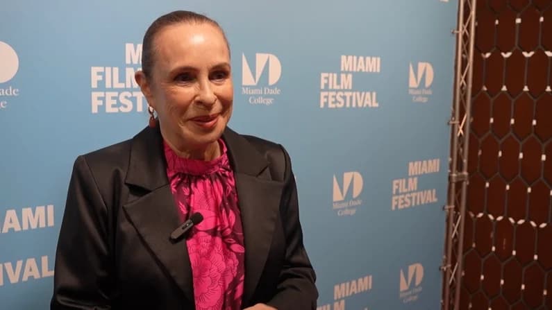 La hija de Fidel Castro estrena documental sobre el impacto generacional de la Cuba comunista
