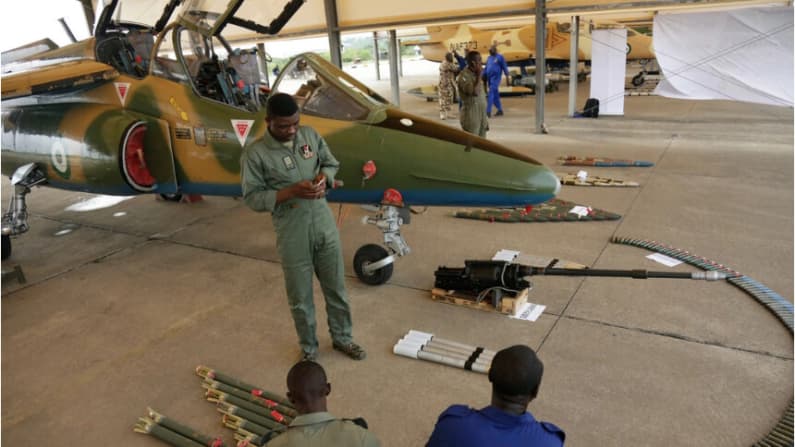 Al menos cien muertos en Nigeria tras "disparo erróneo" de la Fuerza Aérea contra un mercado
