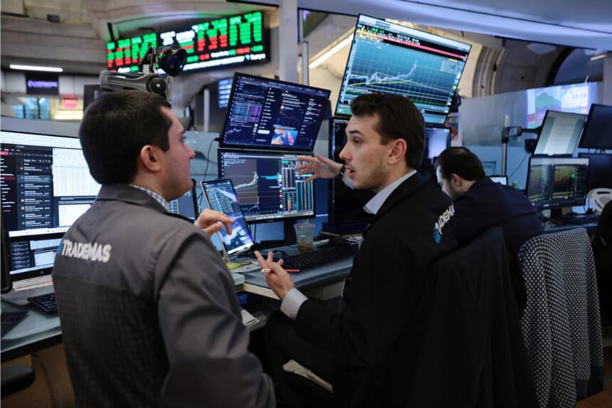 Análisis de Wall Street: El S&P 500 supera los 7.100 puntos por primera vez