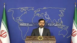 Diplomático iraní: EE. UU. debe retractarse de exigencias nucleares para continuar conversaciones de paz