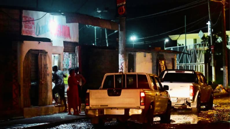 Nueva masacre deja 11 muertos en un fin de semana violento en Ecuador
