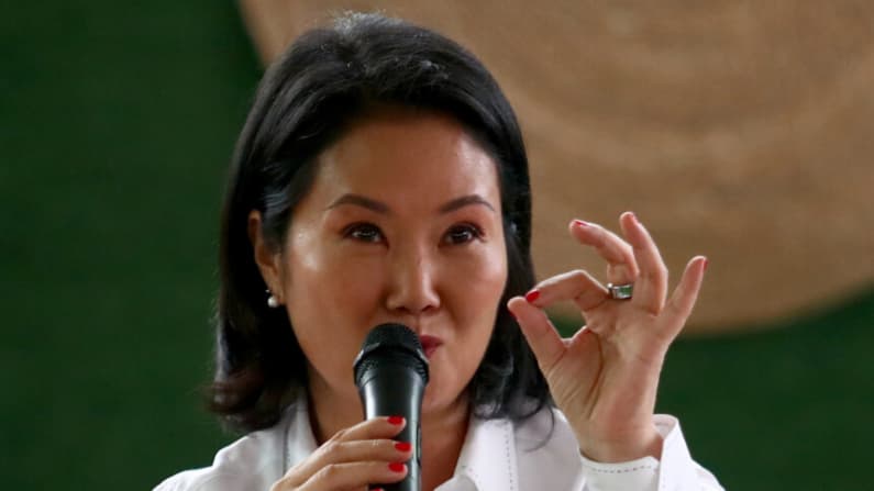 Fujimori pide al organizador de elecciones de Perú que renuncie