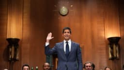 Kevin Warsh, nuevo presidente de la Reserva Federal confirmado por el Senado