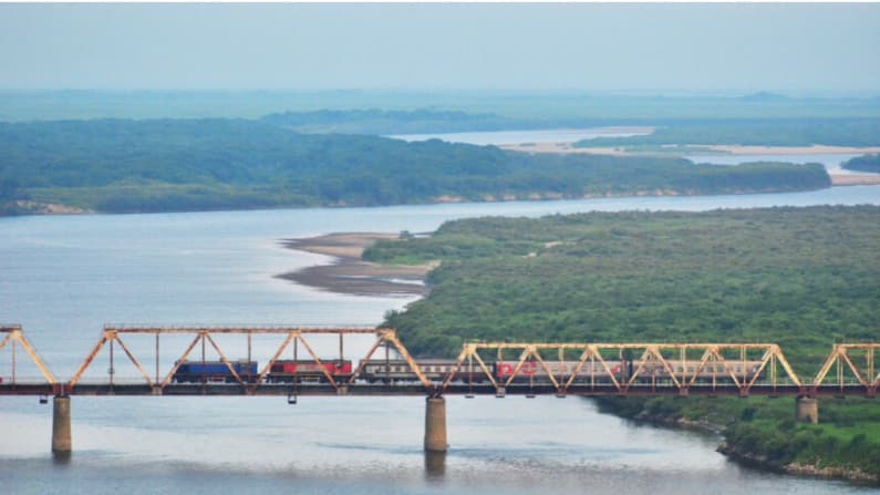 Corea del Norte y Rusia van a inaugurar un puente que bloqueará aún más el acceso de China al mar de Japón