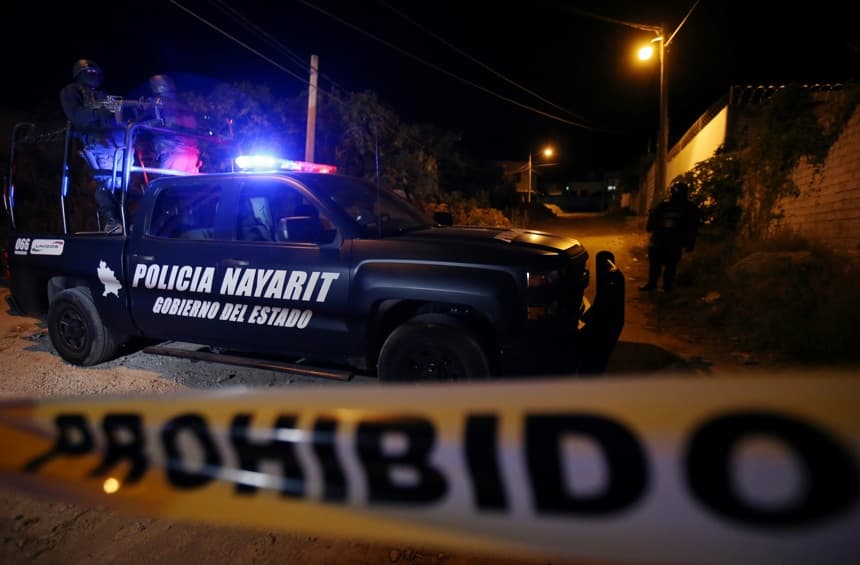 Policías estatales y federales resguardan calles de Nayarit México. Imagen de archivo. (EFE/Ulises Ruiz Basurto)