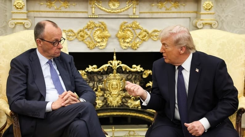Canciller alemán minimiza tensiones con Donald Trump tras anuncio de retiro de tropas de EE. UU.