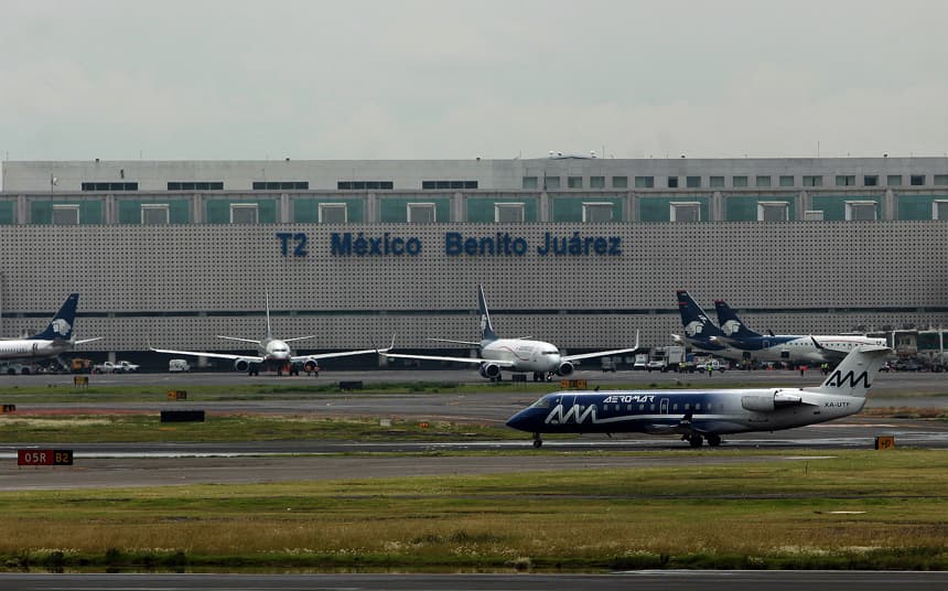 Fotografía de archivo que muestra la terminal 2 del Aeropuerto Internacional ,en Ciudad de México. (EFE/ Sáshenka Gutiérrez)